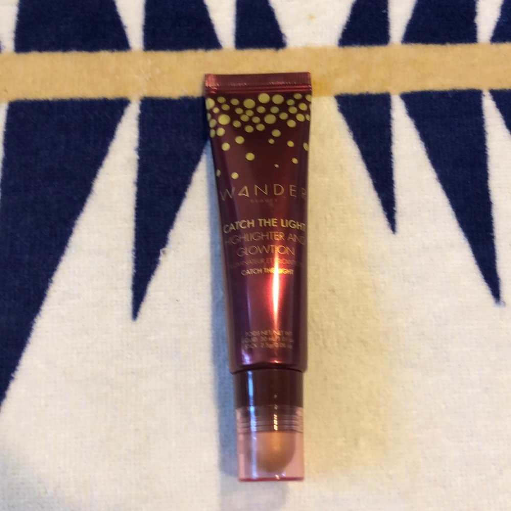 Wander Beauty. Highlighter